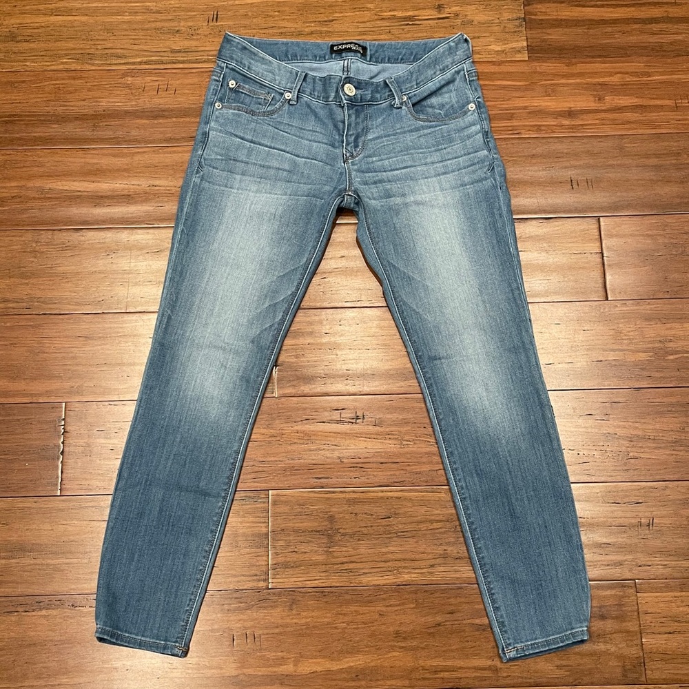Express Light Wash Ankle Jeans